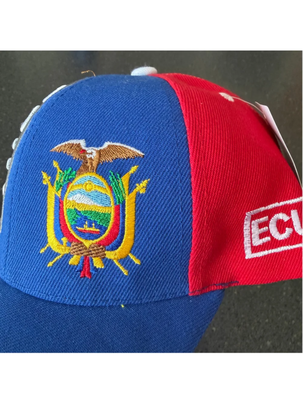 Ecuador Tricolor
Embroidered Baseball
Flag Shield Cap New Cup
World 2026 - Picture 8 of 10